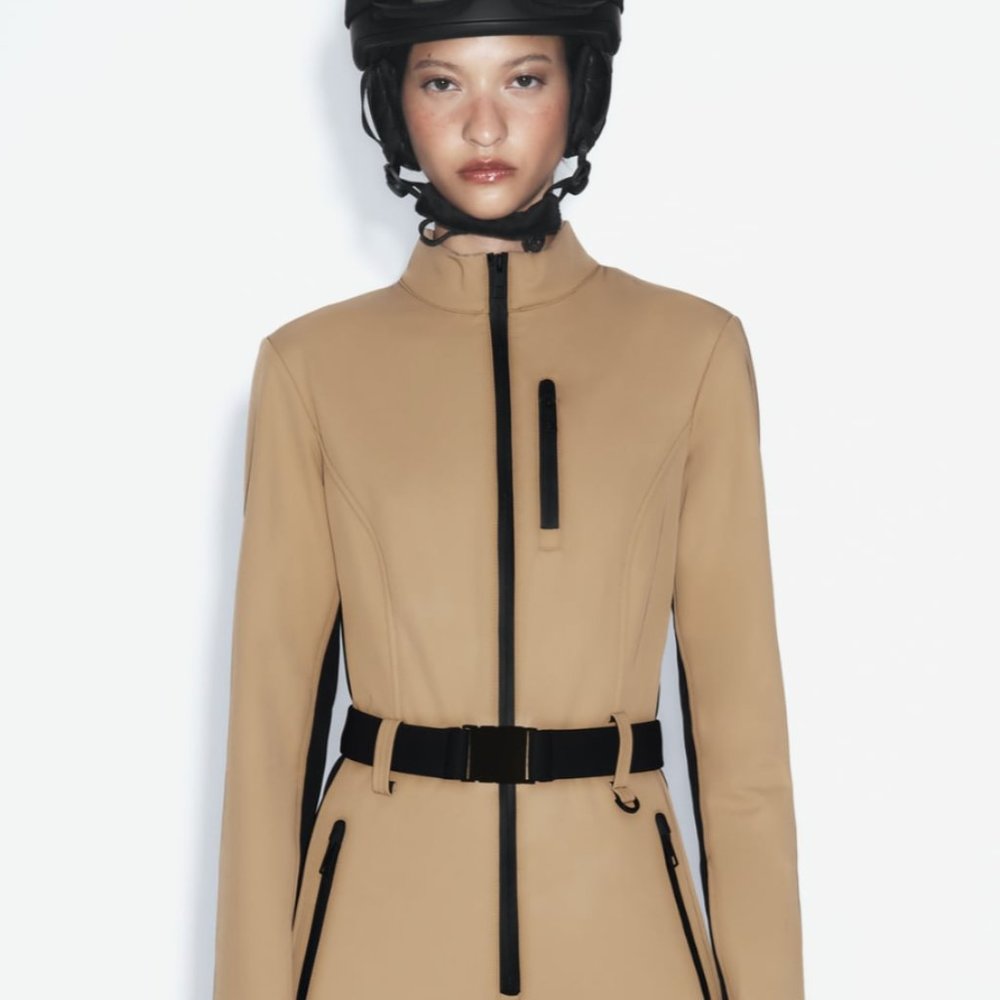 WINDPROOF AND WATERPROOF RECCO® TECHNOLOGY SKI COLLECTION JUMPSUIT